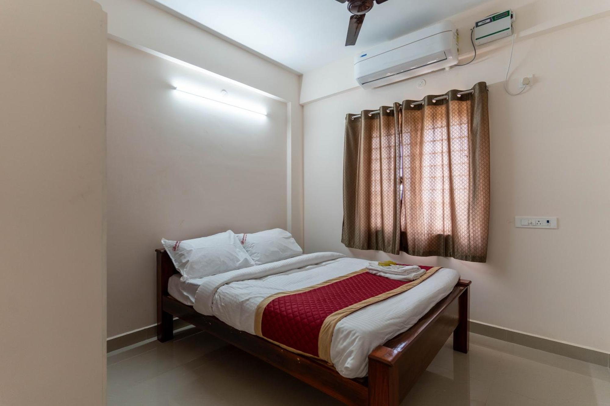 Aishwaryam Service Apartment Ченнаи Экстерьер фото